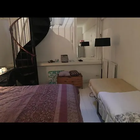 Duplex Proche 6eme Apartmán *